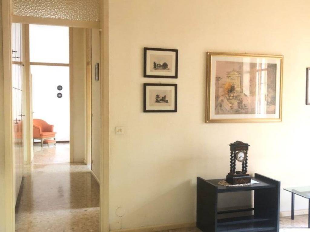 Appartamento a Casale monferrato in Corso Duca d'Aosta, 7 - Foto 2