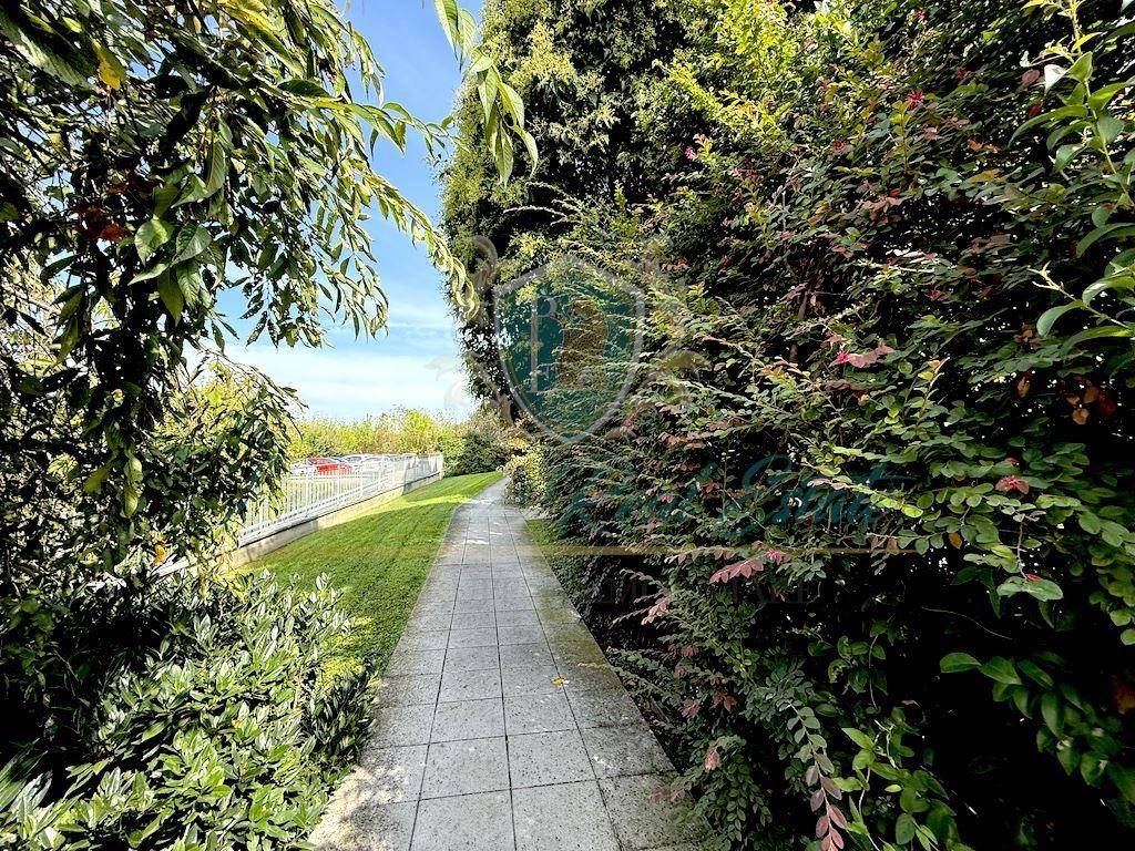 Appartamento a Lodi in Via Vecchia Cremonese - Foto 2