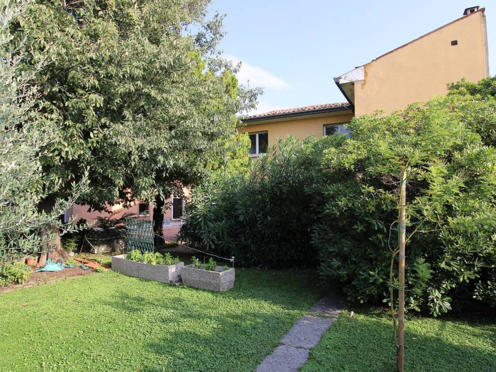 Villa a Colognola ai colli in Via Grotta - Foto 4