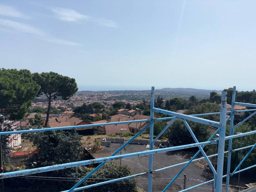 Appartamento a Trecastagni in Via Madonna dell'Indirizzo - Foto 4