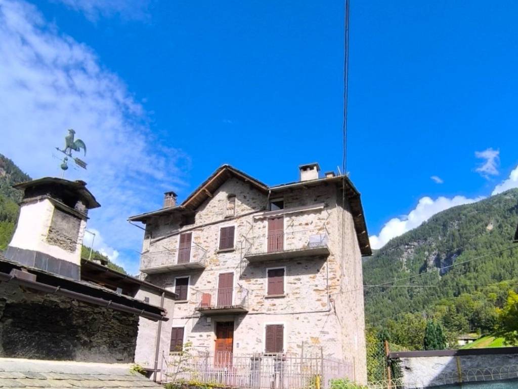 Appartamento a Lanzada in Via Fellaria - Foto 2