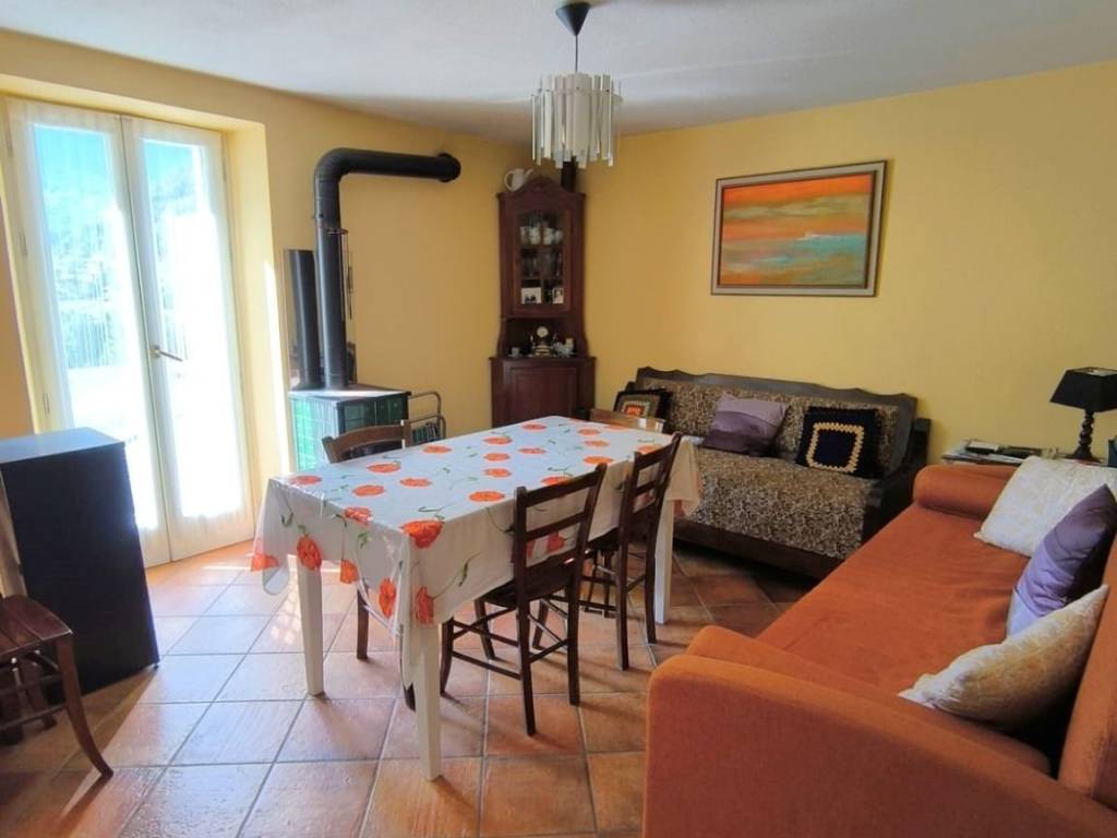 Appartamento a Lanzada in Via Fellaria - Foto 3