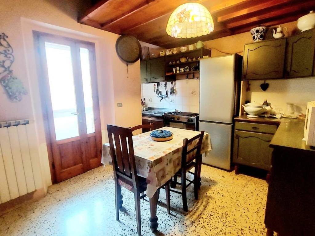 Appartamento a Pistoia in Viale Adua, 469 - Foto 2