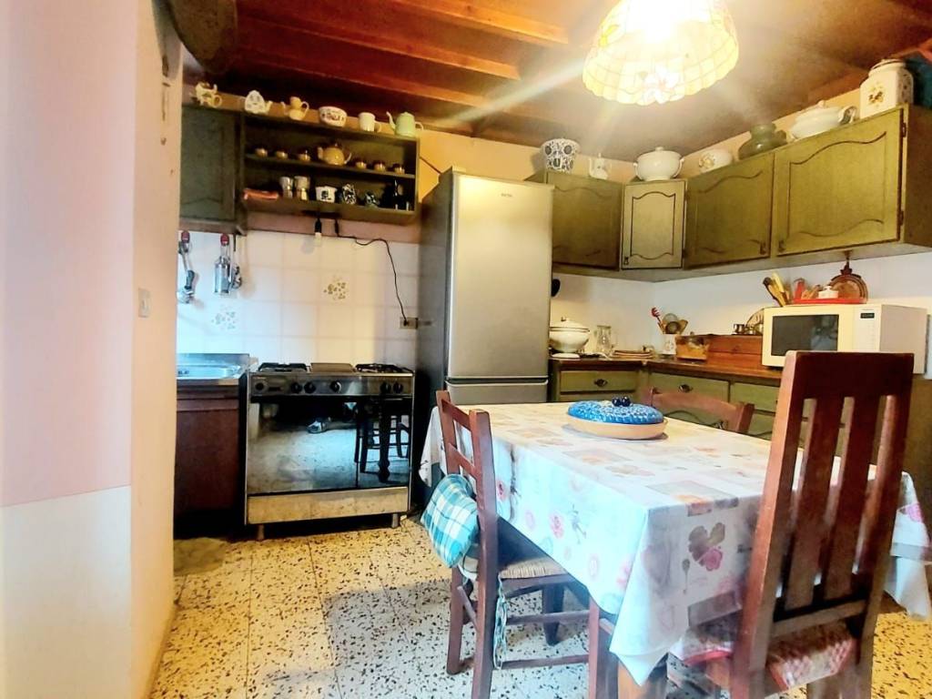 Appartamento a Pistoia in Viale Adua, 469 - Foto 3