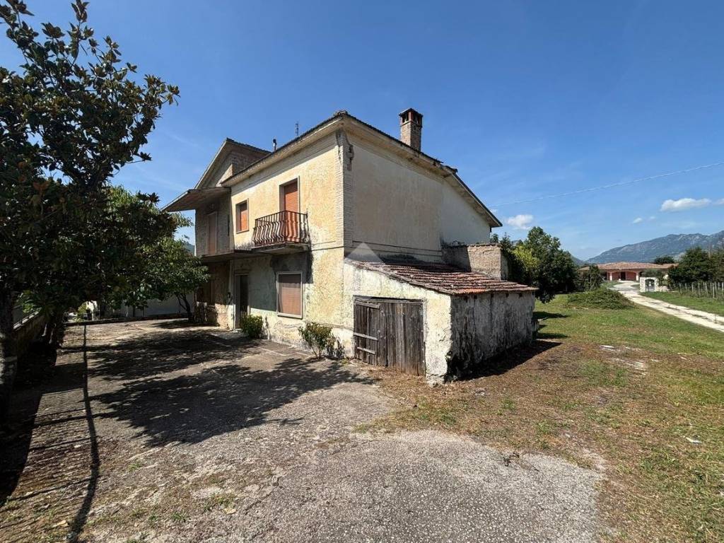 Casa indipendente a Cassino in Via San Pasquale - Foto 2
