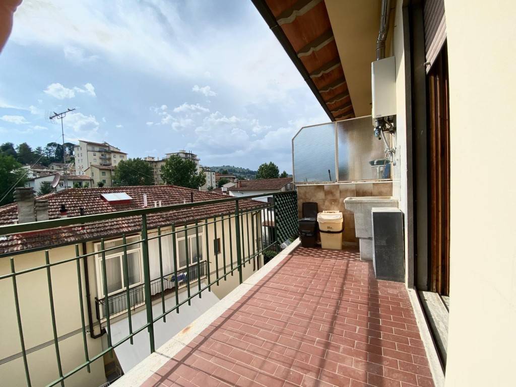 Appartamento a Bagno a ripoli in Via Giotto - Foto 4