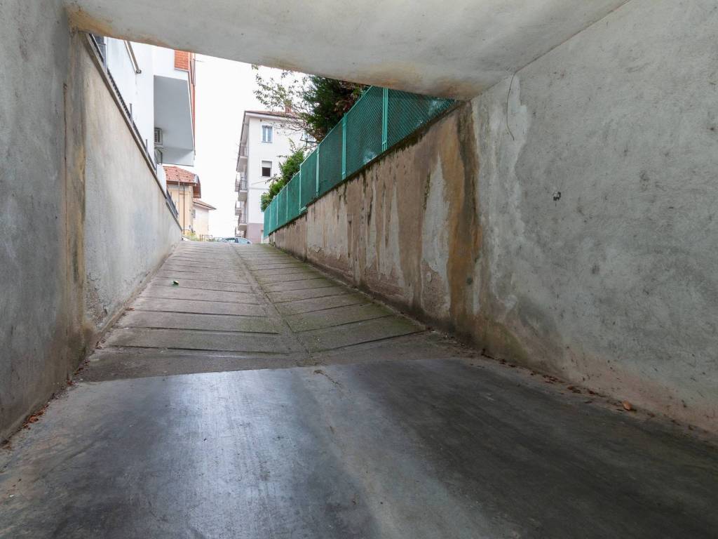 Box / garage a Saluzzo in Via Marconi, 4 - Foto 4