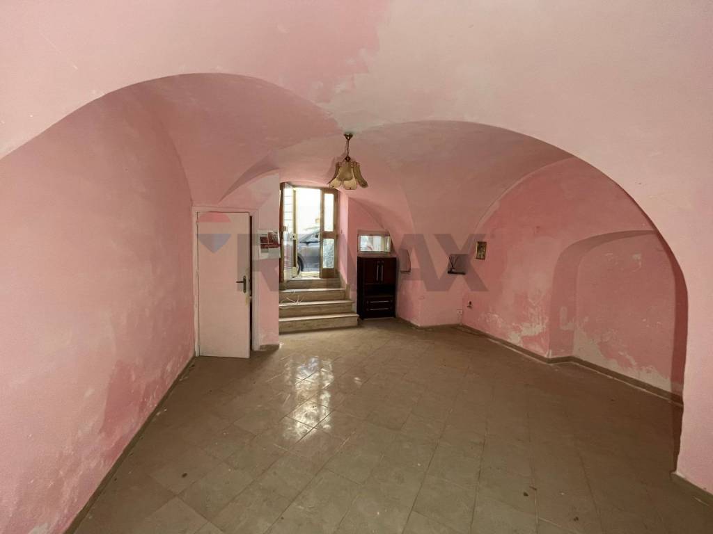 Appartamento a Carovigno in CORSO VITTORIO EMANUELE, 9 - Foto 4