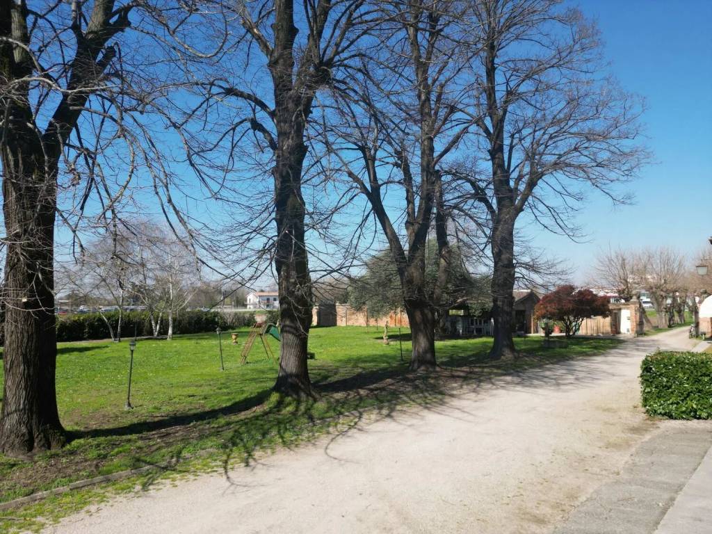 Villa a Borgo veneto in Via Pasquale Longo - Foto 4