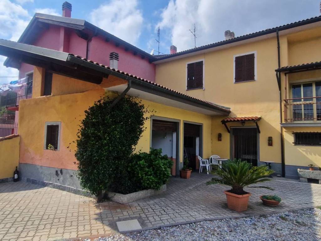 Casa indipendente a Cairo montenotte in Corso Marconi - Foto 2