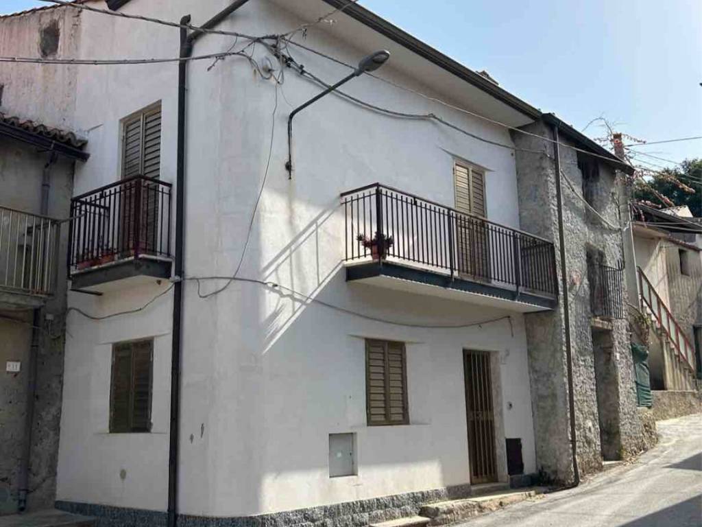 Casa indipendente a Joppolo in Via Armando Diaz - Foto 3