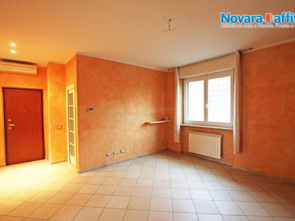 Appartamento a Novara in Via Sabotino - Foto 3