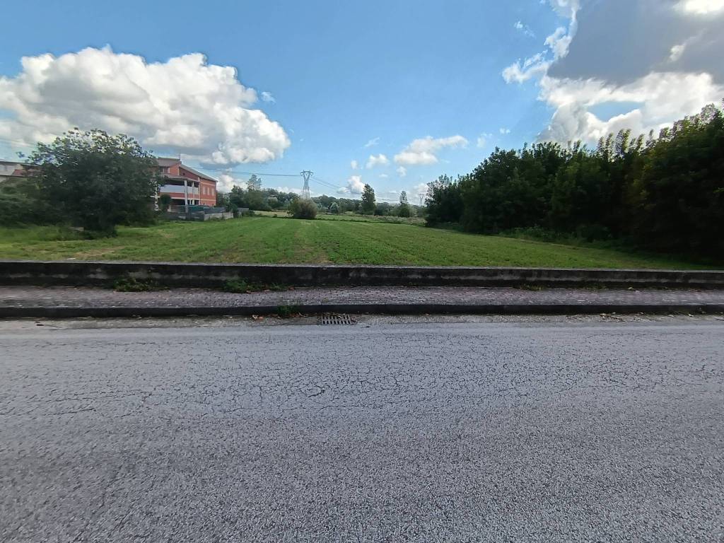 Terreno a Paolisi in Via Enzo Ferrari - Foto 3