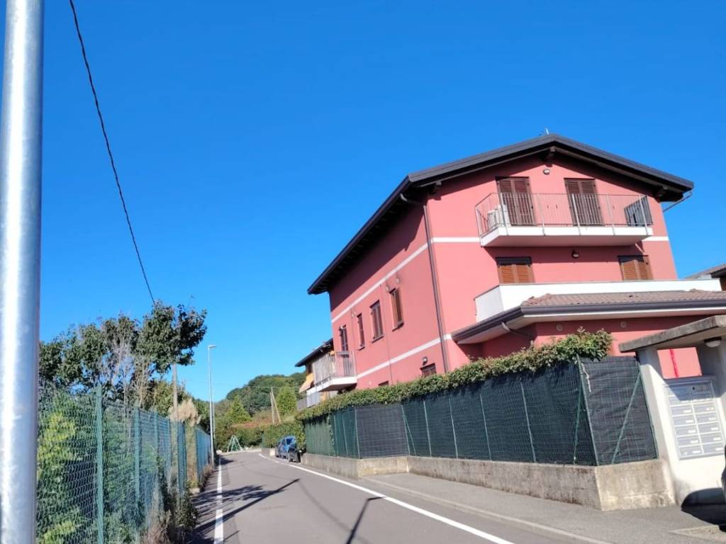 Appartamento a Binago in Via Cappelletta - Foto 2