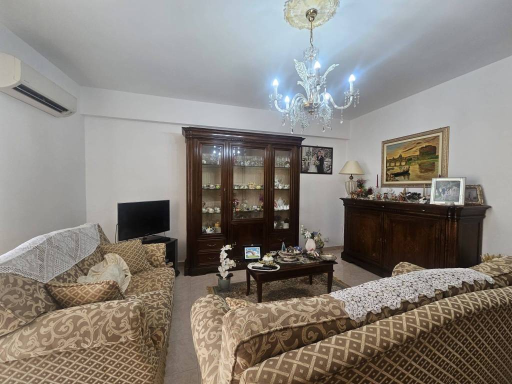 Appartamento a Santa teresa di riva in Via Principe di Piemonte - Foto 5