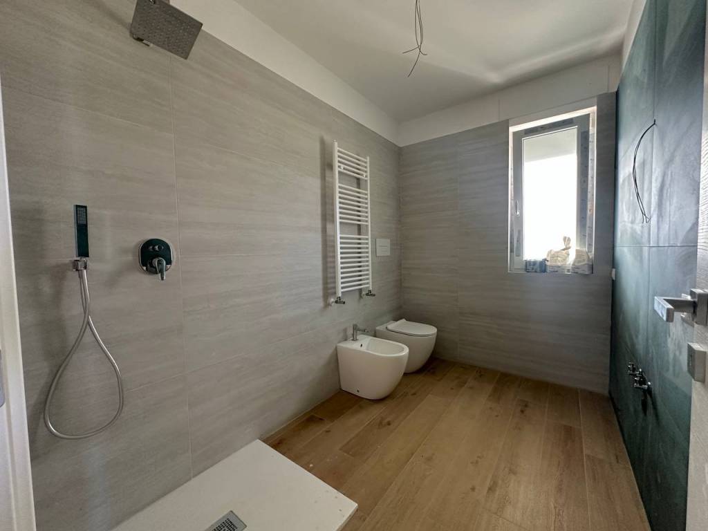 Appartamento a Casaluce in Via Provinciale Teverola-Casaluce - Foto 5