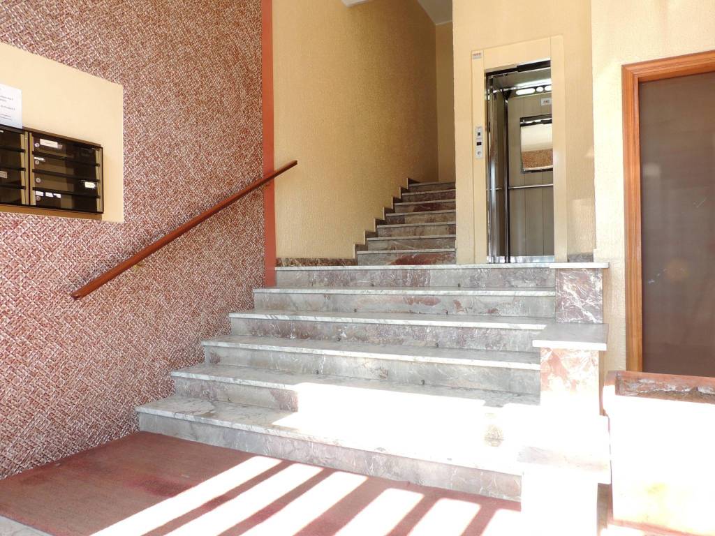 Appartamento a Cosenza in Via delle Medaglie d'Oro, 132 - Foto 2