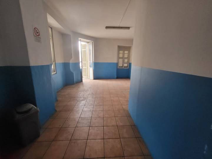 Appartamento a Borgosesia in Piazza Camillo Benso di Cavour, 2 - Foto 3