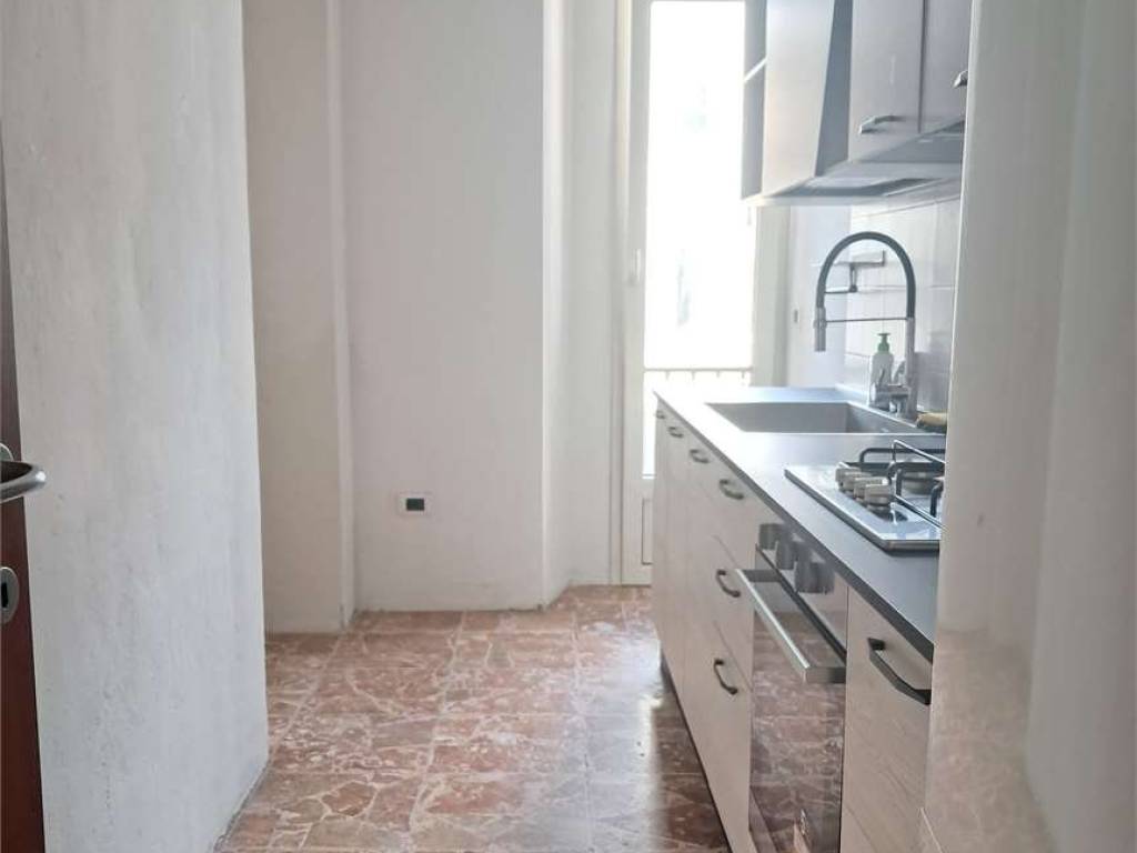 Appartamento a Alessandria in VIA PONTIDA, 4 - Foto 2