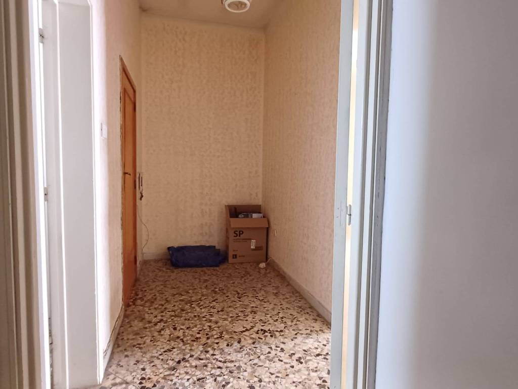 Appartamento a Francavilla fontana in Via Francesco Baracca - Foto 4