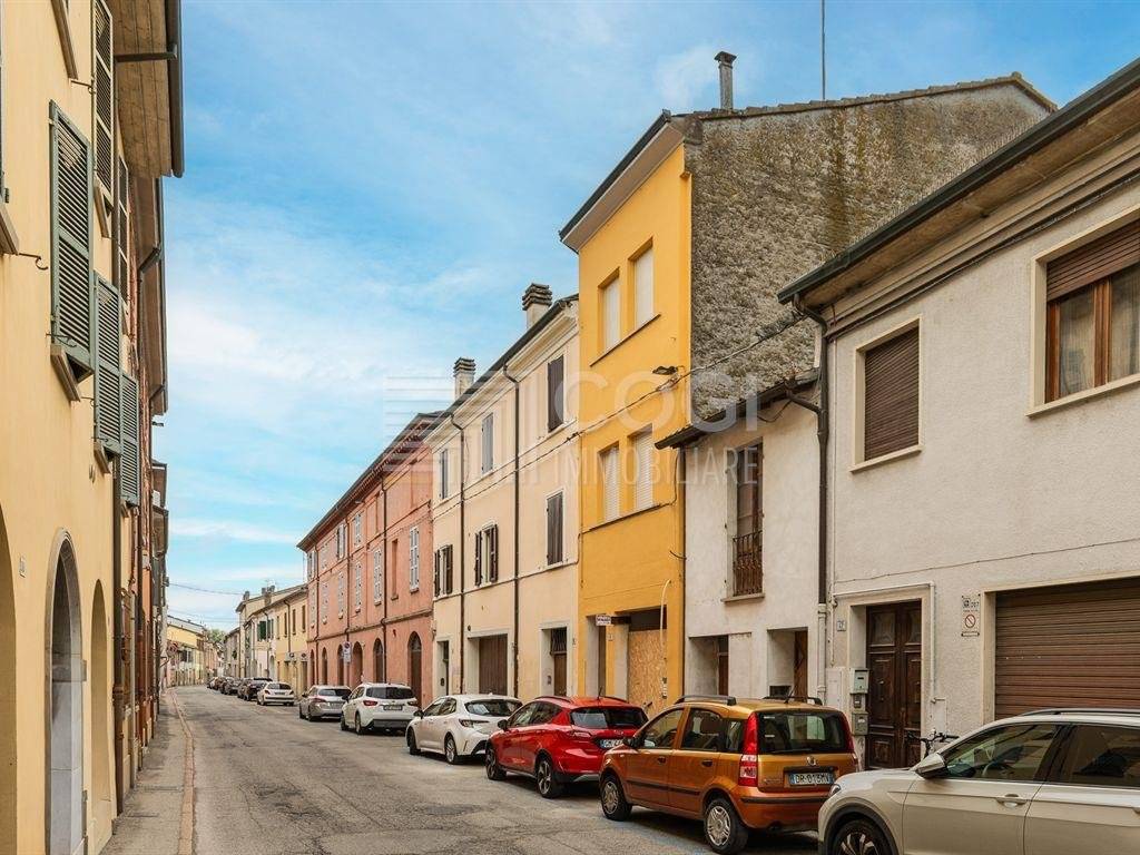 Casa indipendente a Lugo in Via Risorgimento, 51 - Foto 2