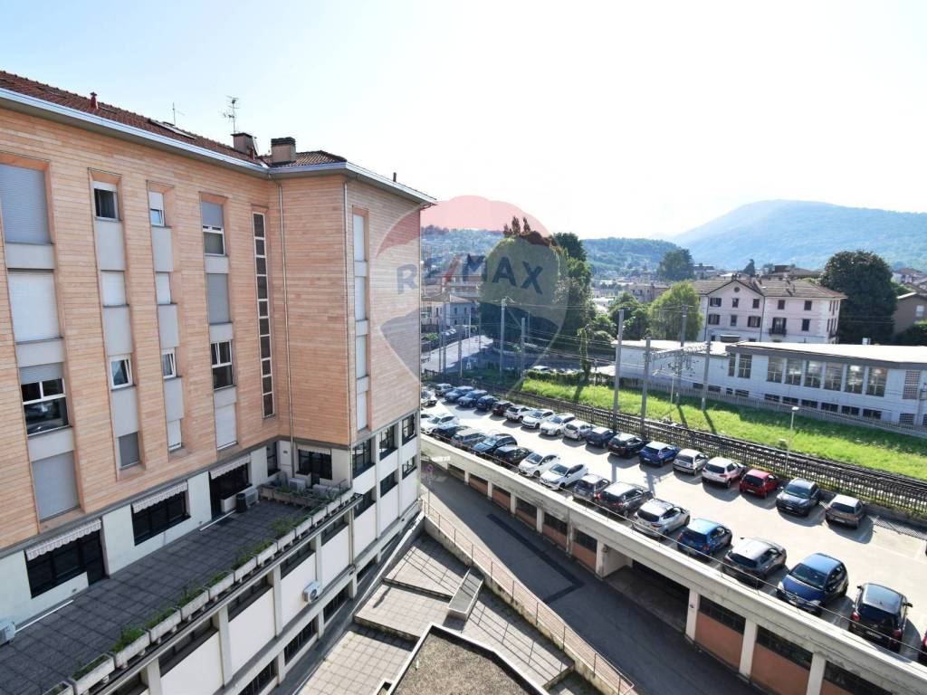 Appartamento a Luino in via cairoli - Foto 2