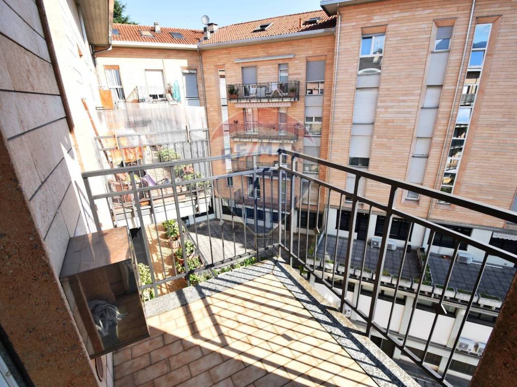 Appartamento a Luino in via cairoli - Foto 3
