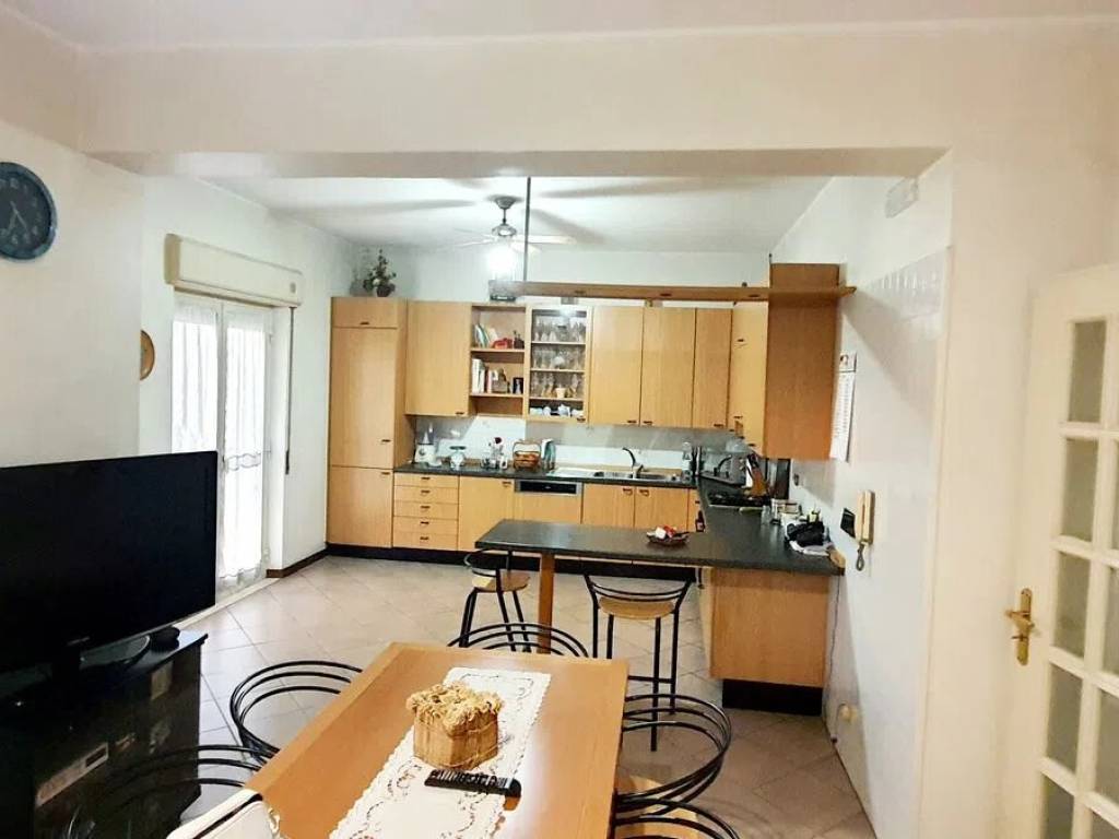 Appartamento a Reggio calabria in Via Saracinello, 49 - Foto 5
