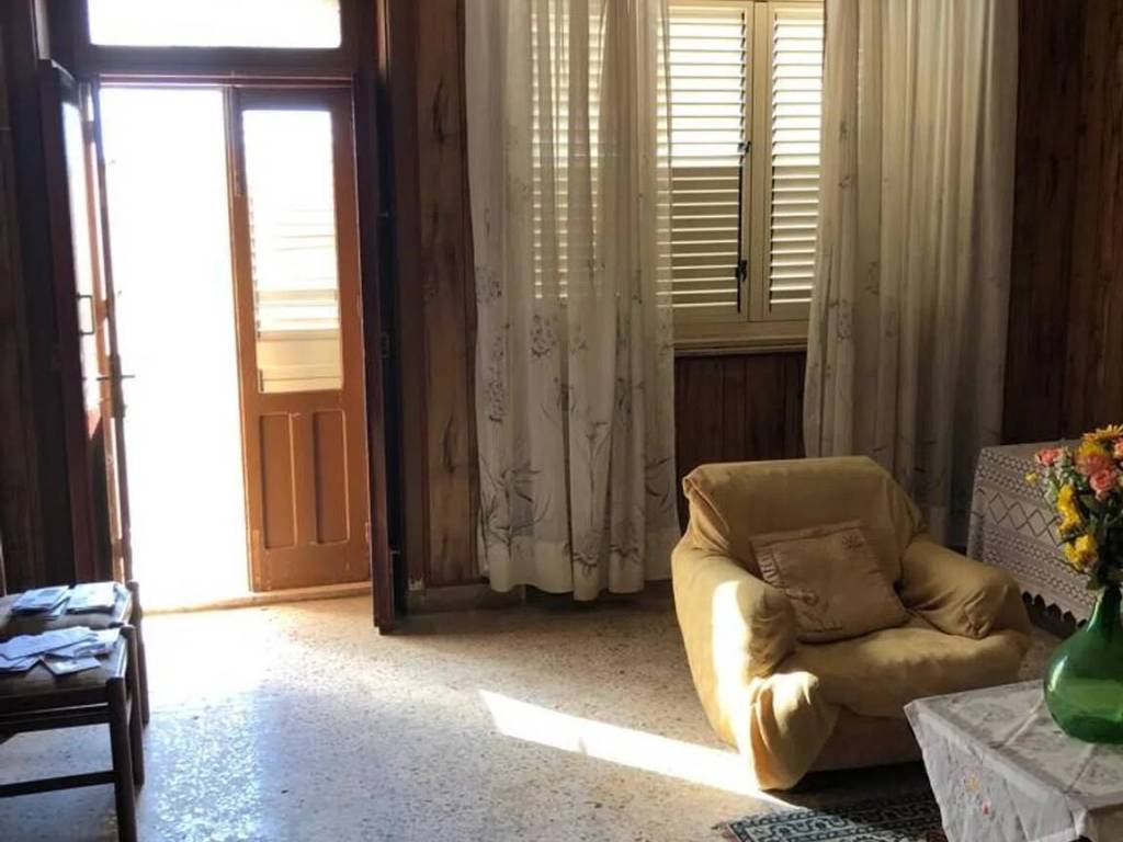 Palazzo / stabile a Scicli in Via Miccichè, 112 - Foto 4