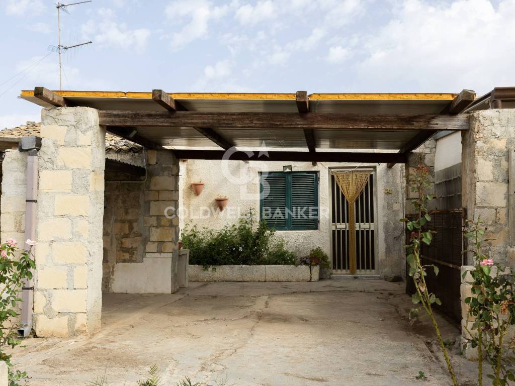 Casa indipendente a Modica in C.le Zimmardo Bellamagna - Foto 2