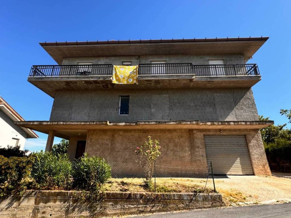 Casa indipendente a Monte vidon corrado in Via Della Libertà 11 - Foto 2