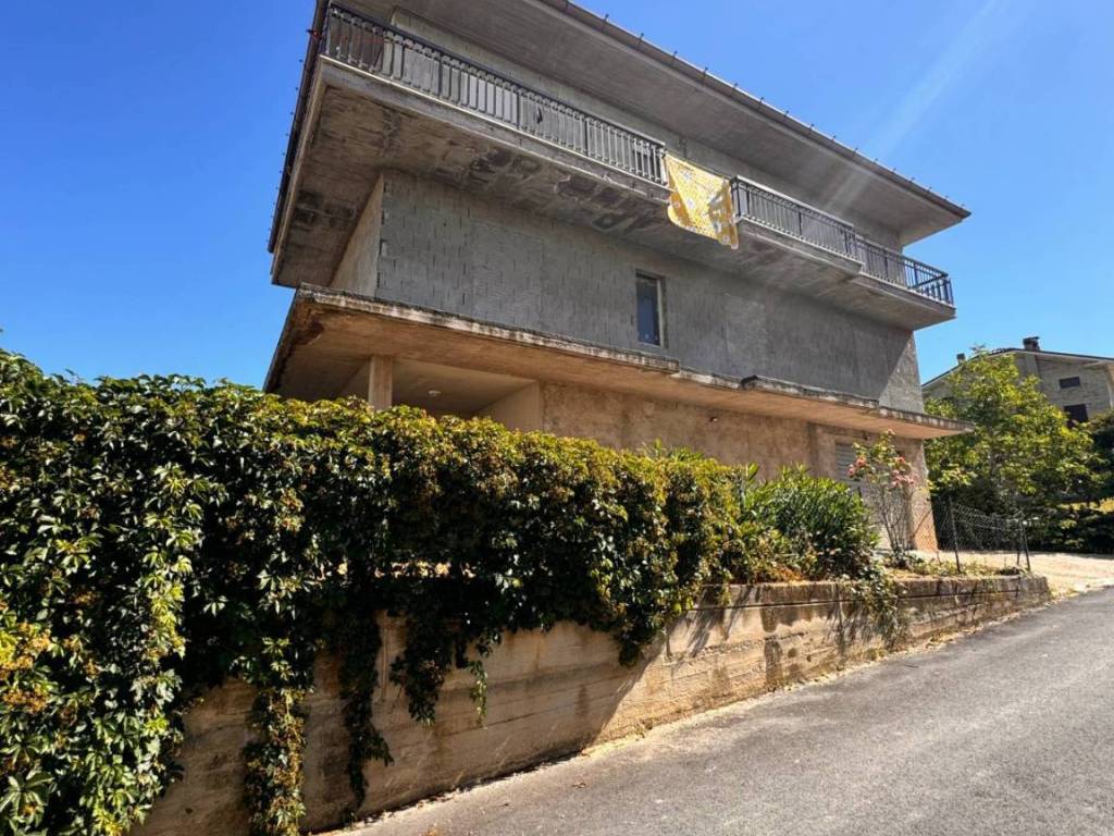 Casa indipendente a Monte vidon corrado in Via Della Libertà 11 - Foto 4