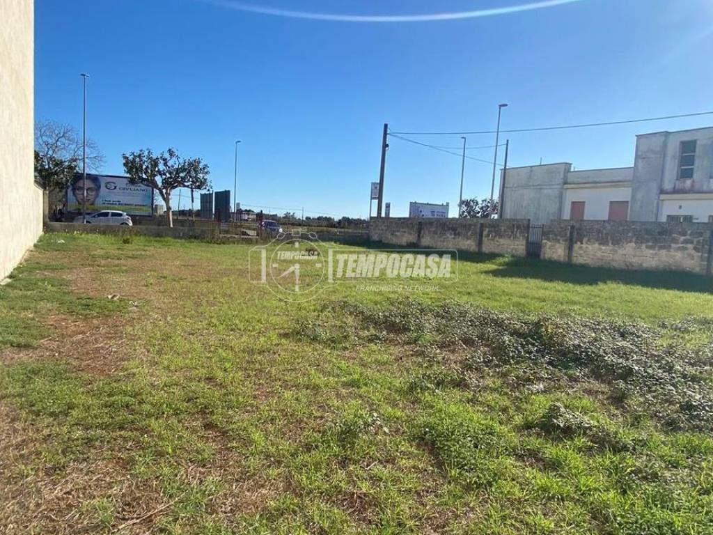 Terreno a Cursi in Via Cursi Maglie 104/SNC - Foto 2