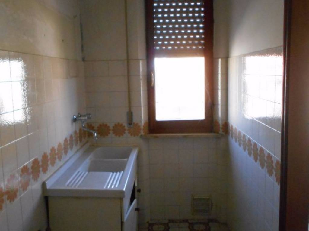 Appartamento a Monte roberto in Via Esino, 2 - Foto 4