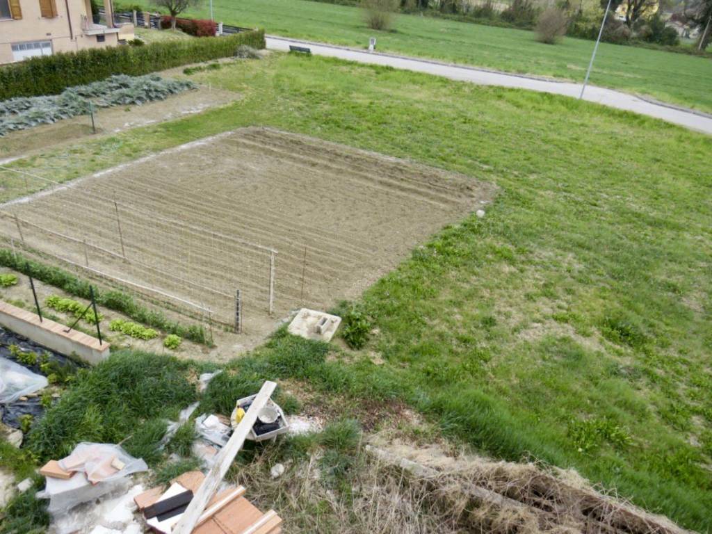 Terreno a Mondavio in Via Michelangelo - Foto 2