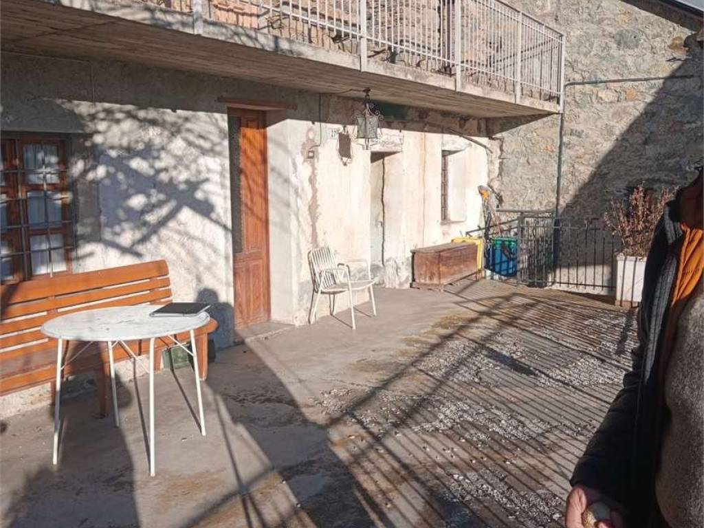 Casa indipendente a Challand-saint-victor in Frazione Abaz - Foto 3