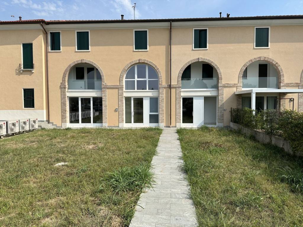 Appartamento a Cervarese santa croce in Via Roma - Foto 2