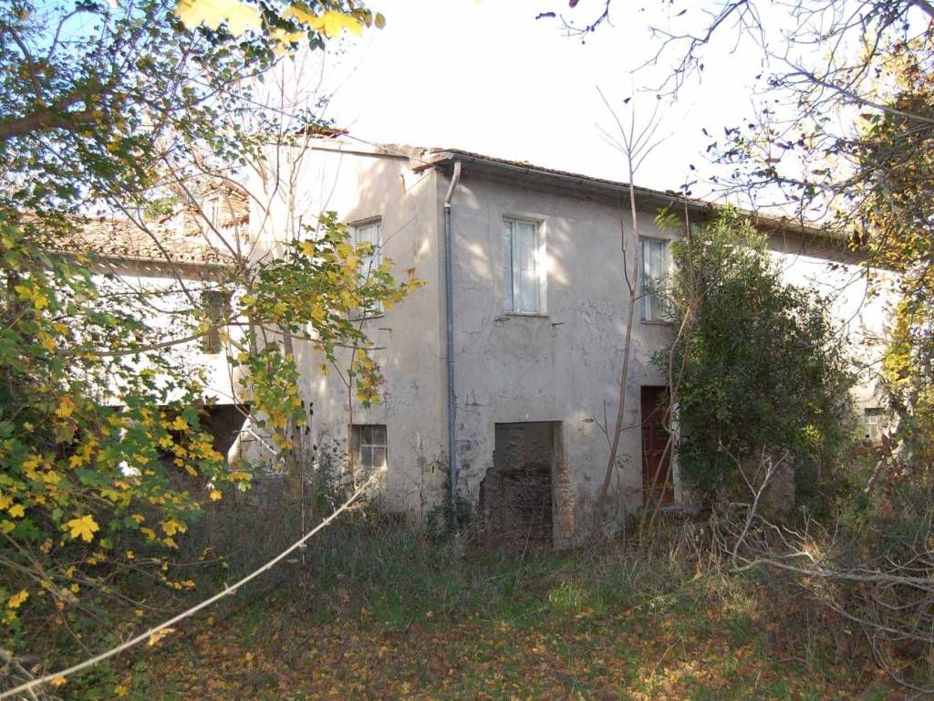 Rustico / casale a Sarnano in c.da Maregnano - Foto 3