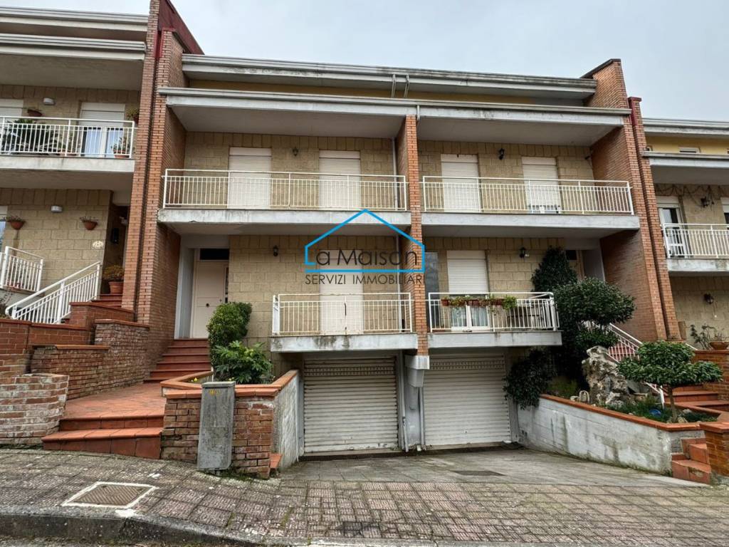 Villetta a schiera a Grottolella in Via Taverna del Monaco - Foto 3