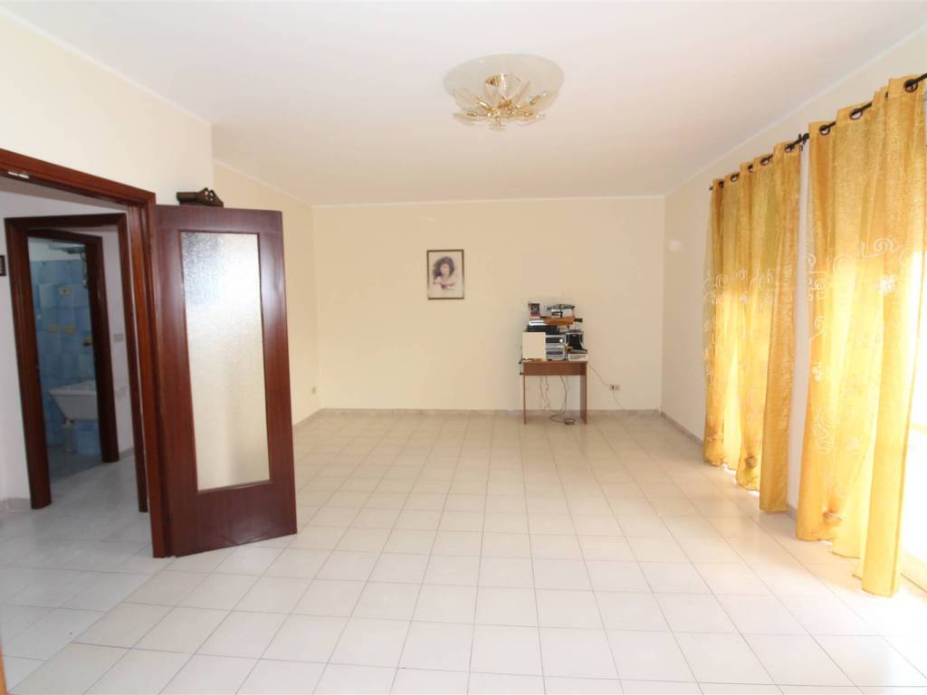 Appartamento a Lentini in VIA AGATOCLE - Foto 3