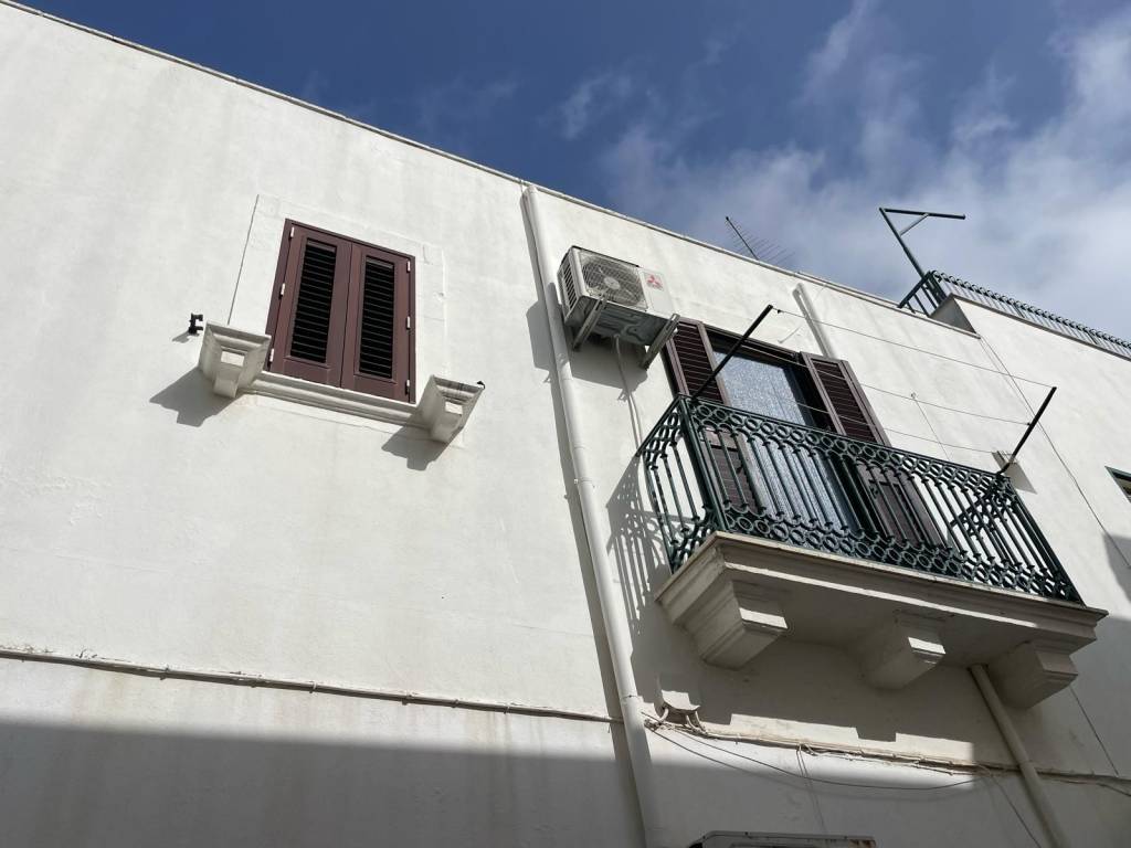 Appartamento a Ceglie messapica in Via Comandante Gulli, 106 - Foto 2