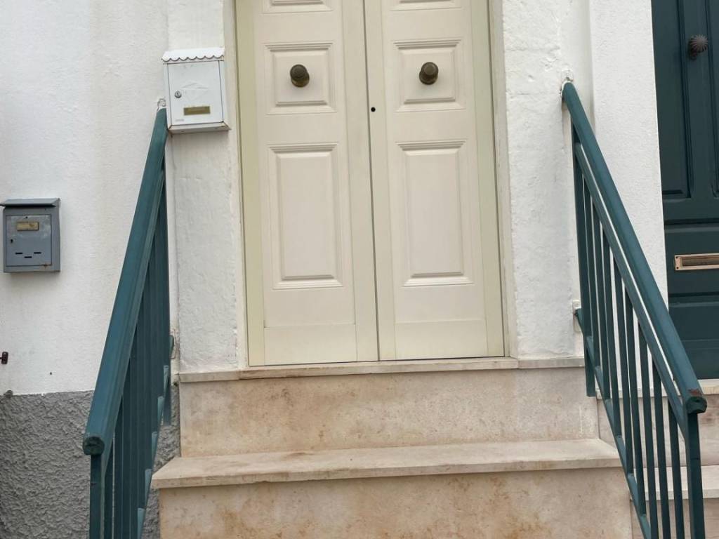 Appartamento a Ceglie messapica in Via Comandante Gulli, 106 - Foto 3