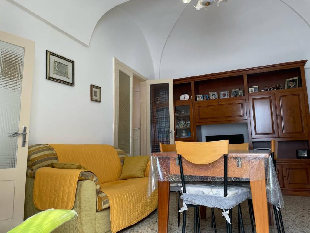 Appartamento a Ceglie messapica in Via Comandante Gulli, 106 - Foto 5