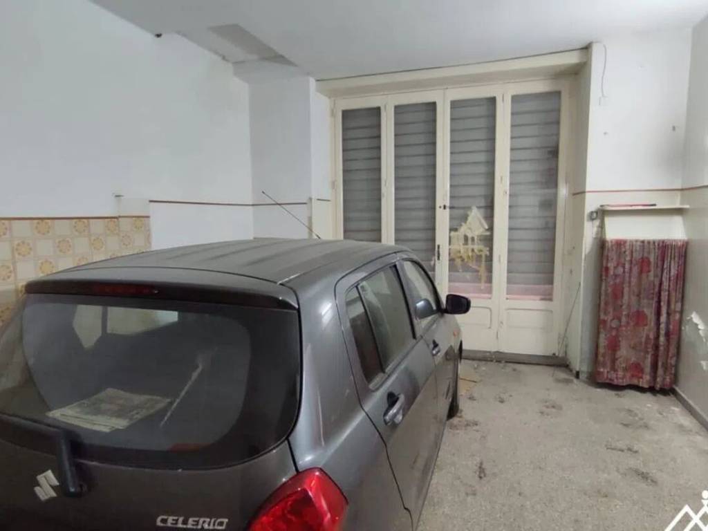 Immobile a Martina franca in Via Davide Carrieri S.N.C. - Foto 5