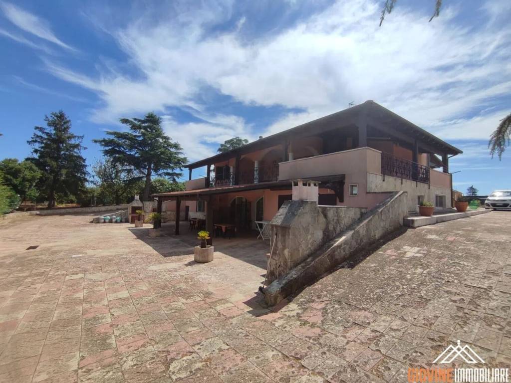Villa a Martina franca in Via Monti Del Duca - Foto 2