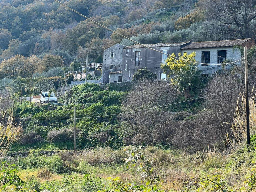 Casa indipendente a Savoca - Foto 2