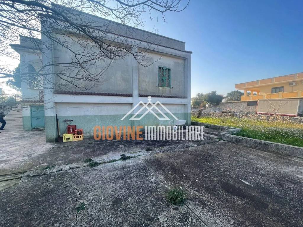 Villa a Martina franca in San Paolo S.N.C. - Foto 2