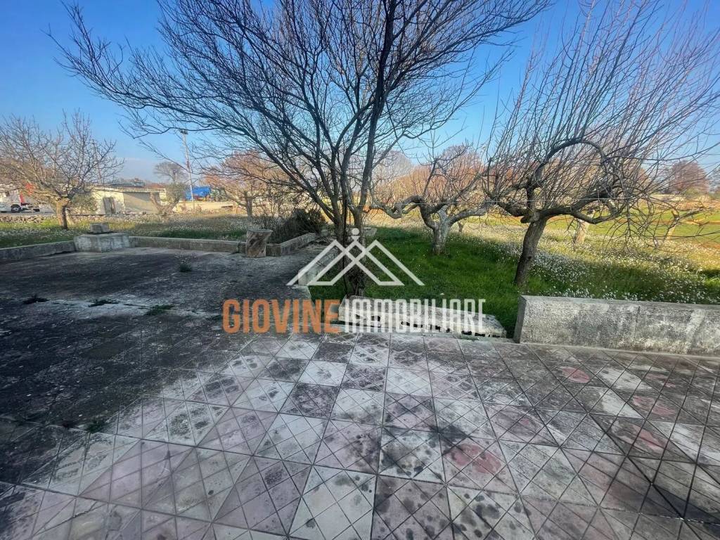 Villa a Martina franca in San Paolo S.N.C. - Foto 3