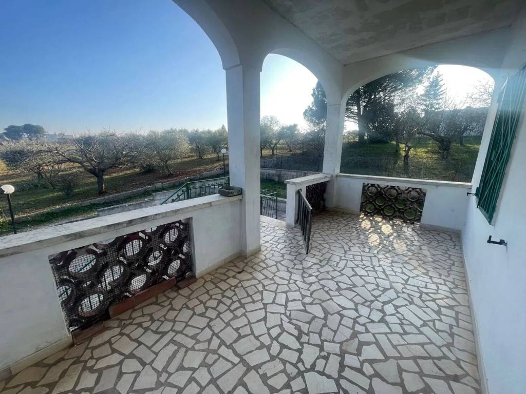 Villa a Martina franca in San Paolo S.N.C. - Foto 5