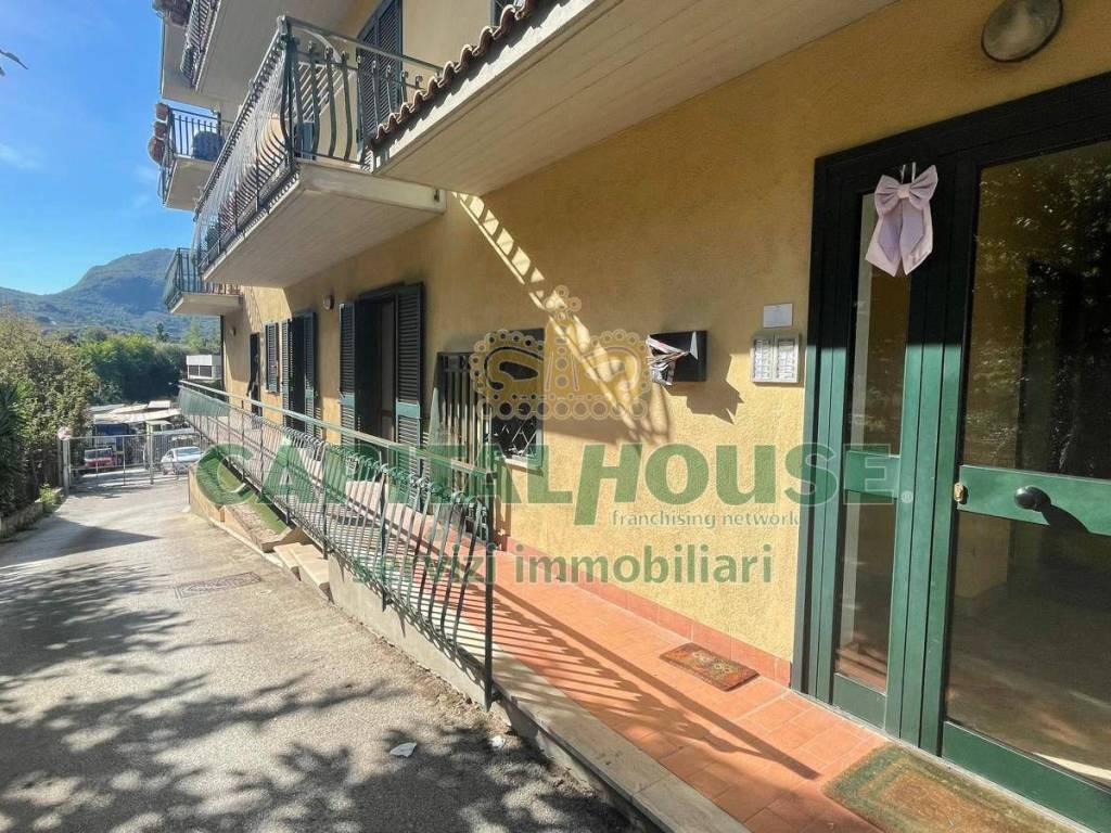 Appartamento a Mercogliano in Via Nazionale Torrette, 162 - Foto 2